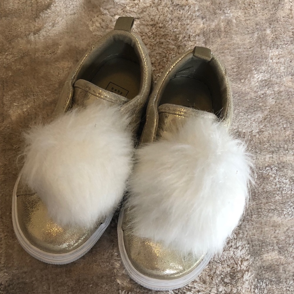 Size 10 gold with white Pom Pom girls shoes gap